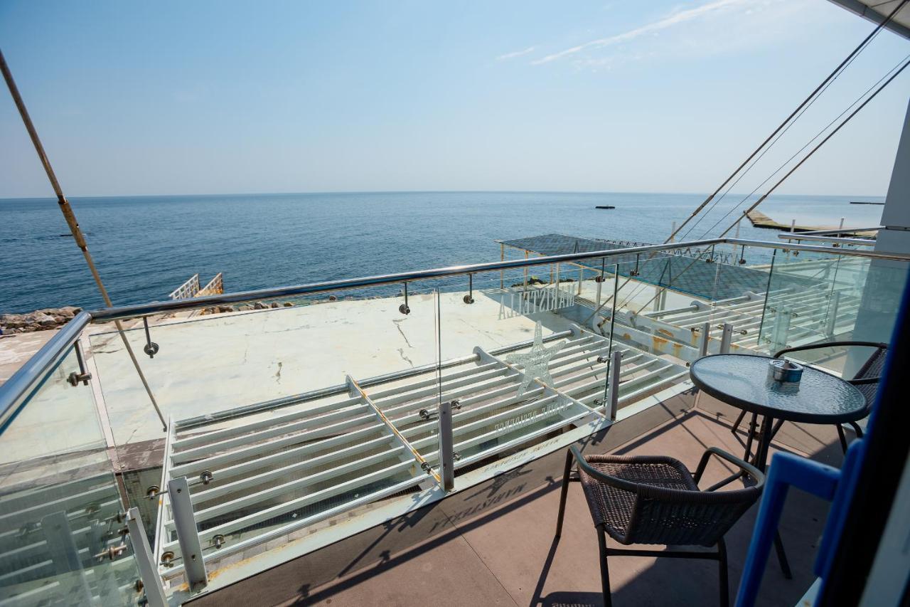 Marine Residence Odessa Buitenkant foto